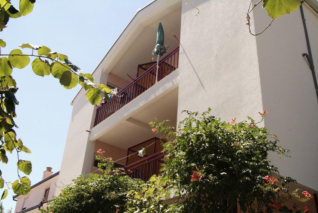 Apartments Primorac 波达卡 客房 照片